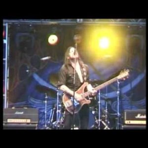 Hawkwind - Silver Machine (Live With Lemmy) - YouTube