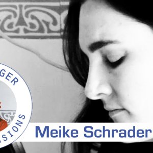 Meike Schrader "Das Grün in deinen Augen" live @ Hamburger Küchensessions - YouTube