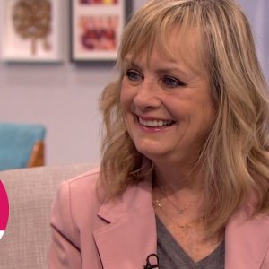 TWIGGY: Twiggy Reveals Which Hollywood Star She Finds Hard To Forgive | Lorraine (UK 2016)