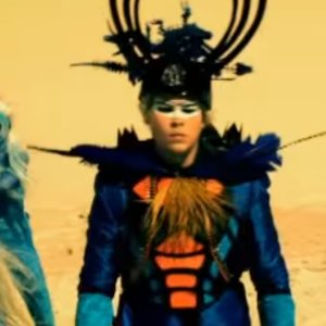 POP+SPACE+ELECTRONICA+ROMANTICS: Empire Of The Sun - Standing On The Shore (AU 2008)