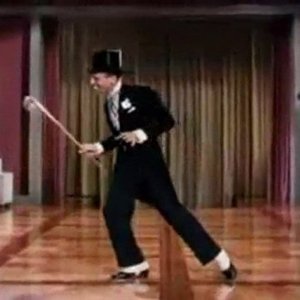 JAZZ+SWING+SONG+DANCE+VIDEO: Fred Astaire - Puttin On the Ritz (US 1946)