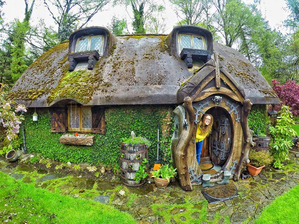 real-life-hobbit-house.jpg