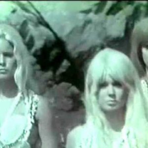 Spirit of the Age - originally by Hawkwind - new version by Hausfrauen Experiment - YouTube