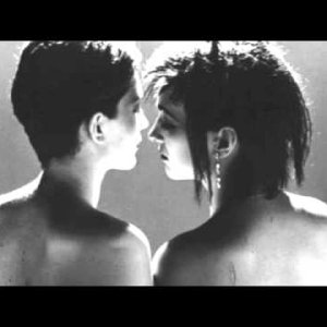 malaria - kaltes klares wasser - YouTube