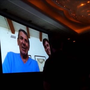 Leonard Nimoy Spock of Star Trek SINGS  at Wizard World Comic Con Panel 2014 - YouTube