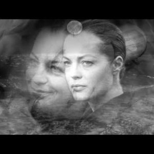Romy Schneider - Mourir d'aimer (Charles Aznavour) - YouTube