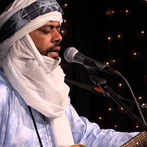 Tinariwen - Full Performance (Live on KEXP) - YouTube