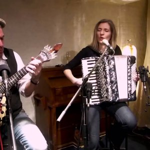 POP+LIED+FOLK+FEMALE+COVER+LIVE: Ballhaus - Tanz mit mir bevor du gehst (Cohen: Dance me to the eEnd of Love) (DE 2013)