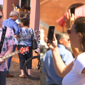 IN-MEMORIAM+POP+ROCK+BALLADE+FLASHMOB+LIVE: Rheinland-Pfalz „Music" Flashmob mit Mr. Music - John Miles (1949-2021) himself in Landau (SWR 2019)