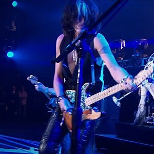 POP+ROCK+GROOVE+LIVE: Aerosmith - Sweet Emotion (Live At The Tokyo Dome, Japan 2011)