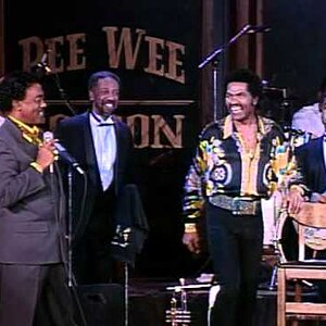 POP+BLUES+LIVE: Bobby 'Blue' Bland & Bobby Rush & Johnnie Taylor - Medley (Stormy Monday, She's Putting Something In My Food) (US 1998)