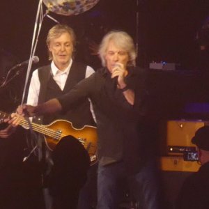 POP+BEAT+LIVE: Paul McCartney & Jon Bon Jovi "Happy 80th Birthday Paul" (East Rutherford, NJ USA, 16.06.2022)