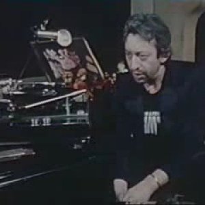 Gainsbourg - Aux armes - YouTube