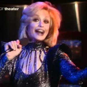 RAFFAELLA CARRÁ: LIEBELEI 1979 - YouTube