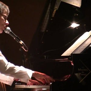 ATTENTION A LA MARCHE ( NEW 2013 ) - YouTube