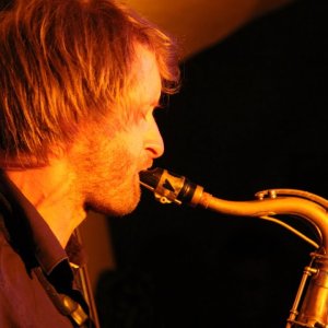 Paragon - Cerca De Ti - YouTube