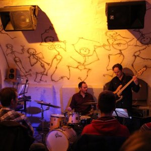 Guido May Band - Green Slime - YouTube