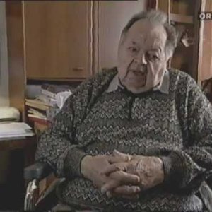 Alltagsgeschichten: Altersheim ("Man gewöhnt sich") - YouTube