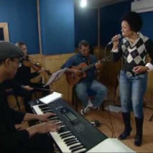 Lura  - Marinheiro - YouTube