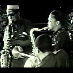 Louis Moholo & Chris Mc Gregor & The Blue Notes in Europe (AF 1960s)