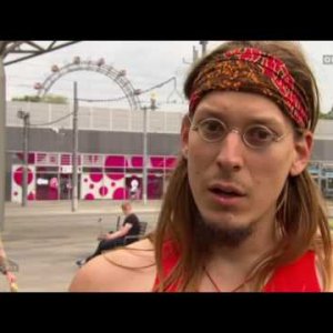 DOKU+DROGEN+OBDACHLOS+WIEN: Am Schauplatz - Letzter Halt Praterstern | Drogen- und Obdachlosenszene (ORF 2016)