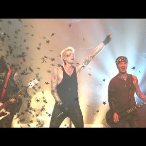 Sixx:A.M. - Live @ The Vic Theatre - 4/20/15 (Full Concert)