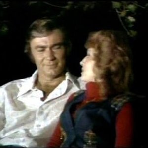 Jim Ed Brown & Helen Cornelius - I'm Leavin It Up To You (US 1977)