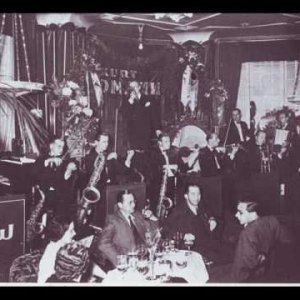 Kurt Widmann - ( 1 / 4 ) Haben Sie schon mal im Dunkeln geküßt (DE 1942)