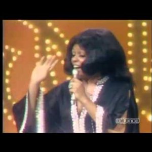 Lynn  Collins - Think (Soultrain 1972)