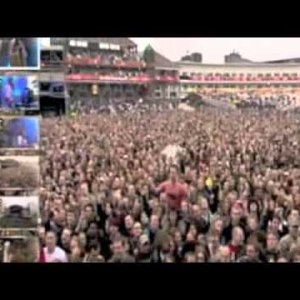 Pixies - Monkey gone to heaven (LIVE 2005)