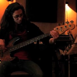 CHAABI+LATIN+POP: Labess - El kess ydour (CA 2012) (Official Video)