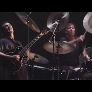 PROG+ZEUHL+SOLOS: Magma - Nebehr Gudahtt (LIVE 2000)