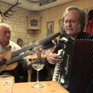 R.I.P. 03/2017+WIENERLIED+JAZZ: Karl Hodina & Rudi Koschelu - In Dornbach drüben (LIVE AT 2011)