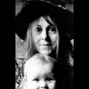 PROG+SPACE+MANTRA+TALK+FEMALE: Mother Gong - Magenta (UK 1993)