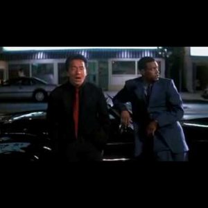 FILM+SZENE: Jackie Chan sings Edwin Starr's "War" (US 1998)