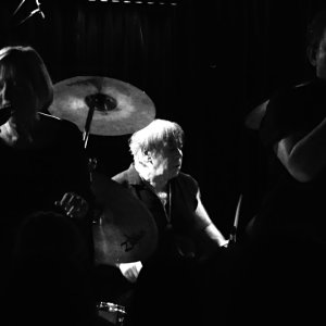 PROG+ZEUHL+GROOVE: Magma - Zombies (LIVE Paris 27.01.2018)