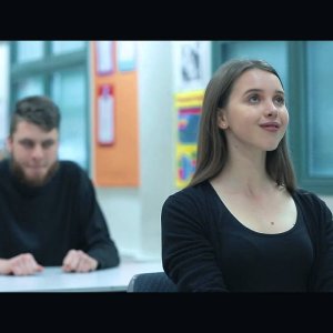 GESELLSCHAFT+ZUKUNFT+STADTMENSCH+DUMMHEIT+GEWALT: Modern Educayshun (AU 2015)