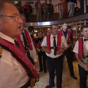 REPORTAGE+AUSFLUG+REISE+DONAUSCHIFF: Kreuzfahrt - Auf der Donau nach Budapest mit der MS Amelia (DE 2015)