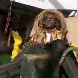 POP+SEGA+MAURITIUS+WORLD MUSIC: Michel Legris (1931-2015) - Mo Capitaine (MU 2007) Bonus-Track