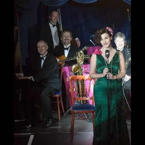 SWING+JAZZ+BALLADE+DUO+FEMALE: Michael Law's Piccadilly Dance Orchestra - Music, Maestro, Please (UK 1938/2019)