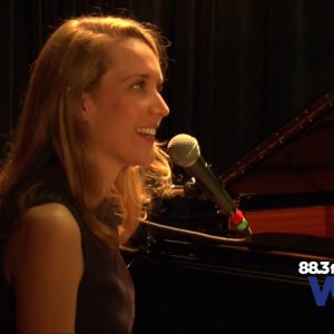 JAZZ+SWING+LADY: Sarah McKenzie on The Checkout Live at Berklee (AU 2018)