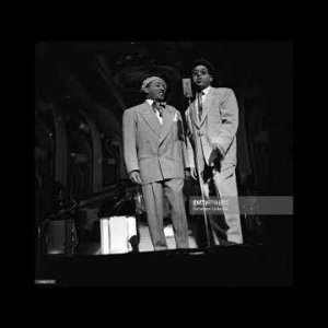 POP+SCAT+VOCALISE+JAZZ+SWING: Joe Carroll & Dizzy Gillespie - Ooh Shoo Be Doo Bee (US 1952)