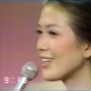 POP+FOLK+JAPAN+LADY+FEMALE: Ayumi Ishida - Ehon no Naka de (Im Bilderbuch) (JP TV 1972)