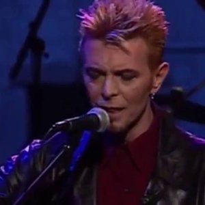 LIVE+ACOUSTIC+DUO+FOLK+GLAM+POP: David Bowie - Dead Man walking (Jack Docherty Show, USA 1997)