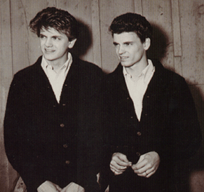 everly_brothers_portrait.gif