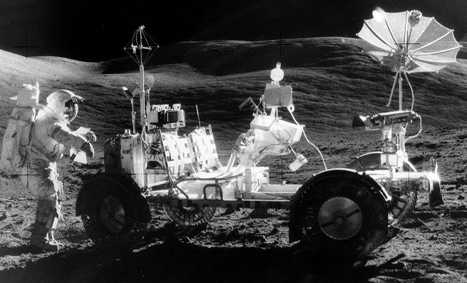 rover_apollo17.jpg